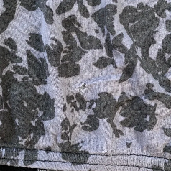 ❤️ Free People Top with Bead Detail - Picture 4 of 8